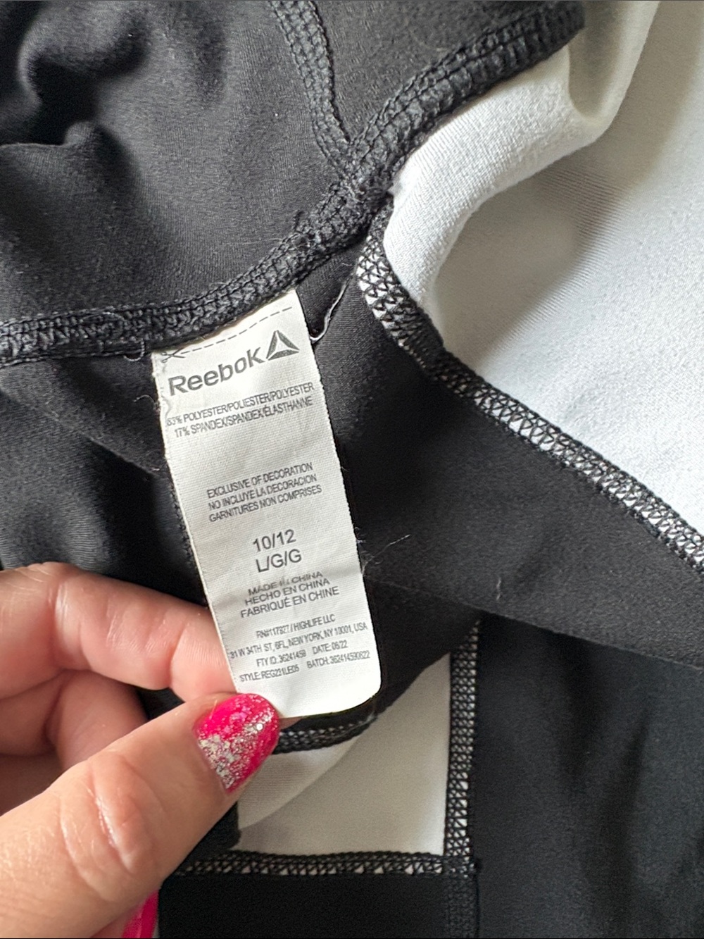 Reebok Black and White Capri Leggings with Pink Logo - Picture 9 of 9